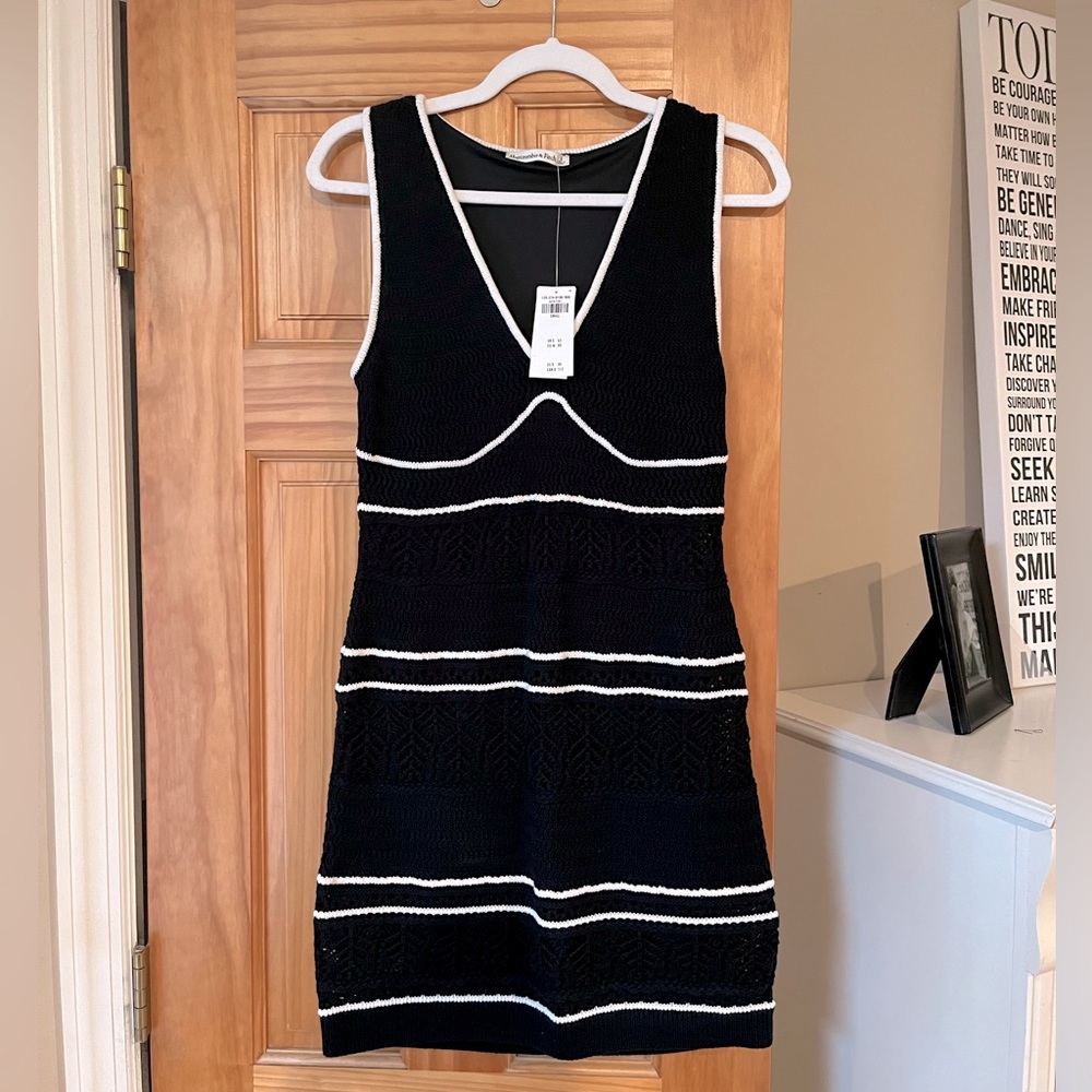 Abercrombie Crochet Mini Dress 🖤